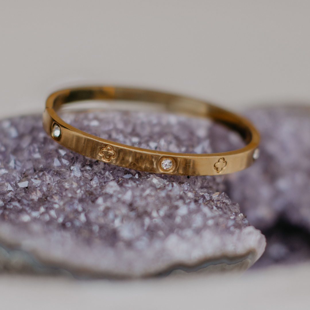 Why Pick Stainless Steel Jewellery?